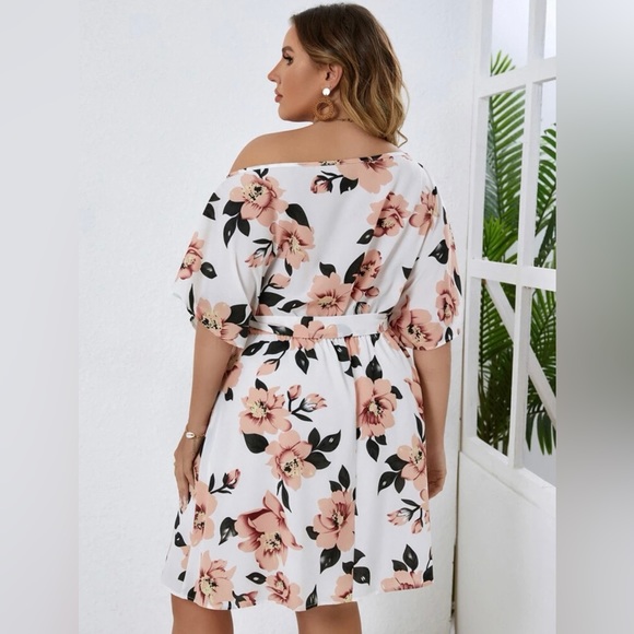 SOLD!!Shein Floral Dress - Picture 2 of 6